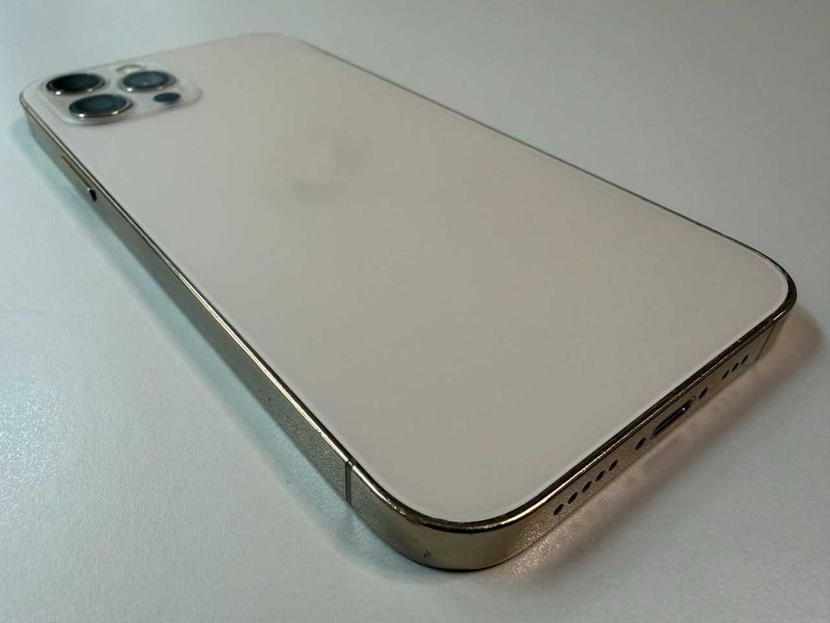 Apple / iPhone 12 Pro 128 Gb / Gold / 100% Acumulatorul