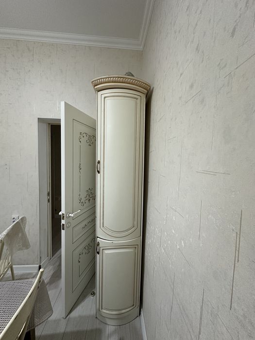 Кухонный гарнитур в отличном состоянии