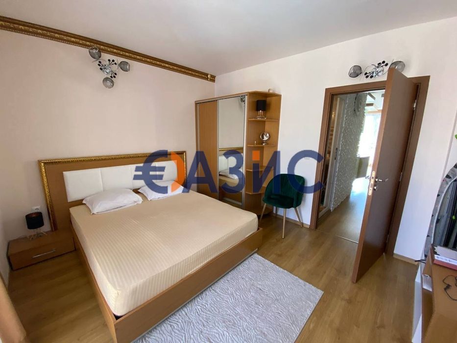 Продава се Тристаен апартамент в к.к. Слънчев бряг - 99 кв.м за 783 €/кв.м - Снимка #10