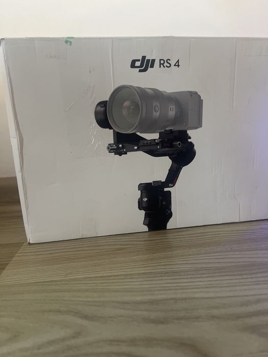 Stabilizator Dji RS 4 , NOU , Sigilat