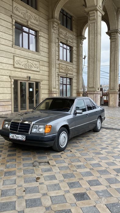 Мерс 124 2.3  автомат Mercedes 124