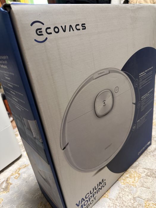 Ecovacs DEEBOT N8