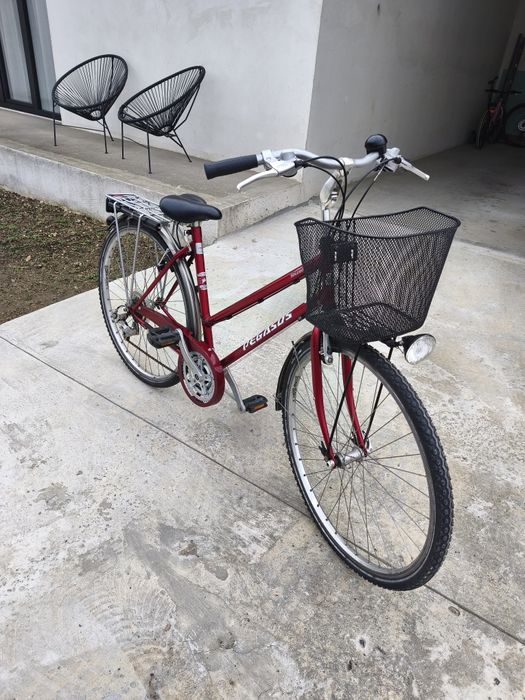 De vânzare  2  biciclete Pegasus și Schauff