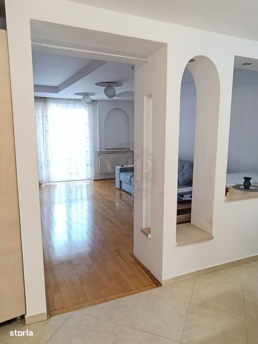 Apartament cu 3 camere,bloc nou, decomandat,105 mp utili,Centru