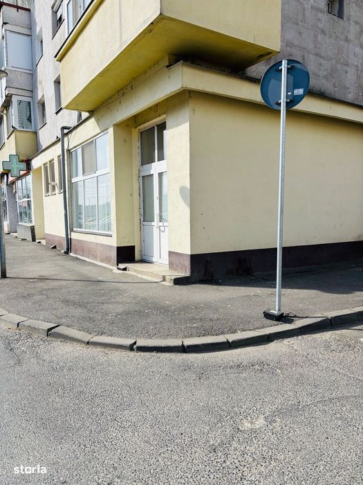 Spatiu Comercial cu vitrina 58 mp Stefan Cel Mare
