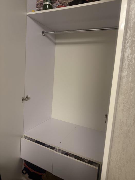 Шифоньер, шкаф, плательный шкаф