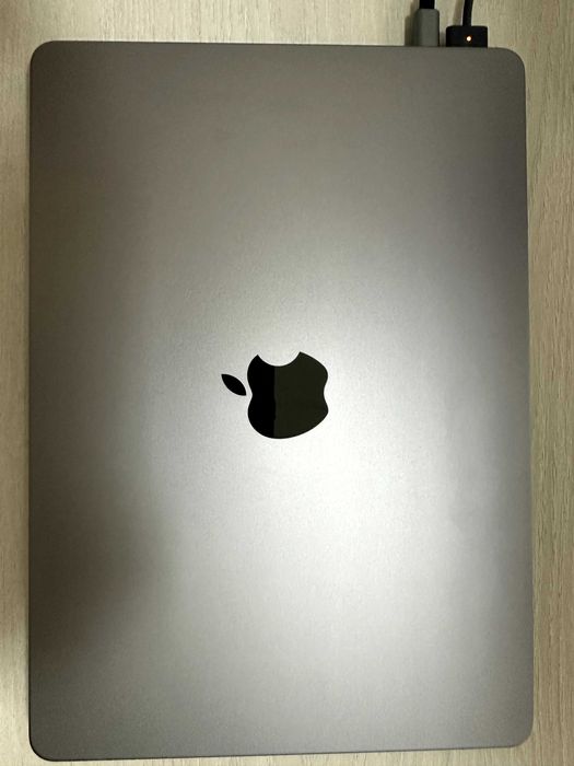 Macbook Air M2 8/256