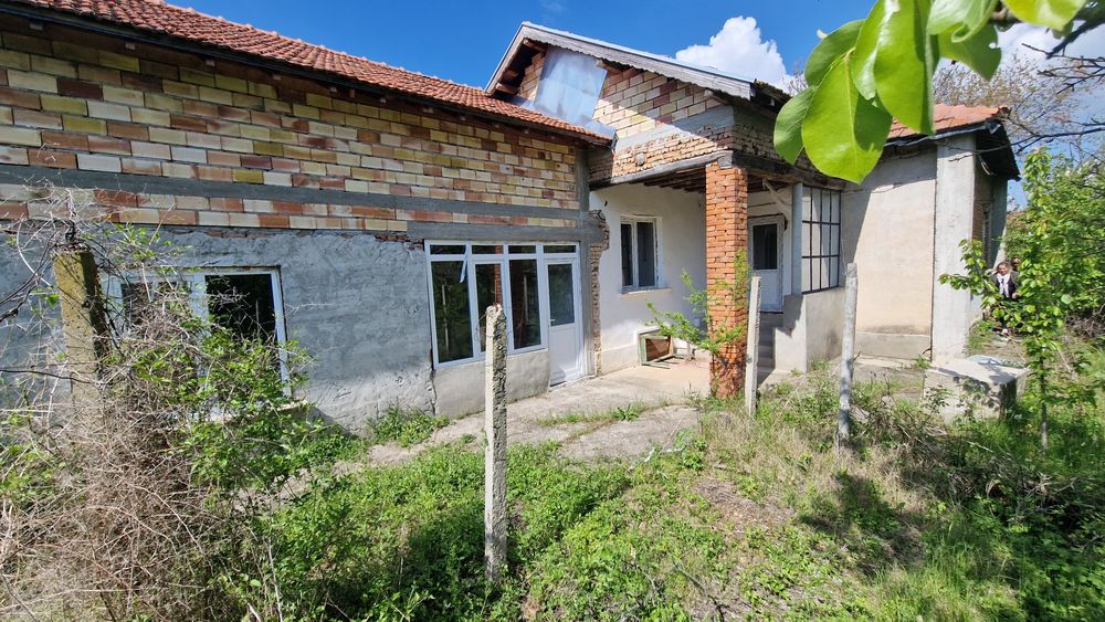 Продава се Къща в с. Богданци, Област Разград - 200 кв.м за 200 €/кв.м - Снимка #6