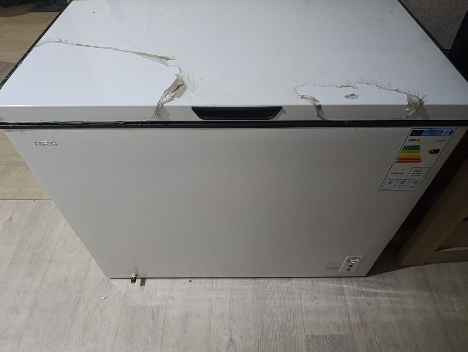 Продам морозильник 200 литров