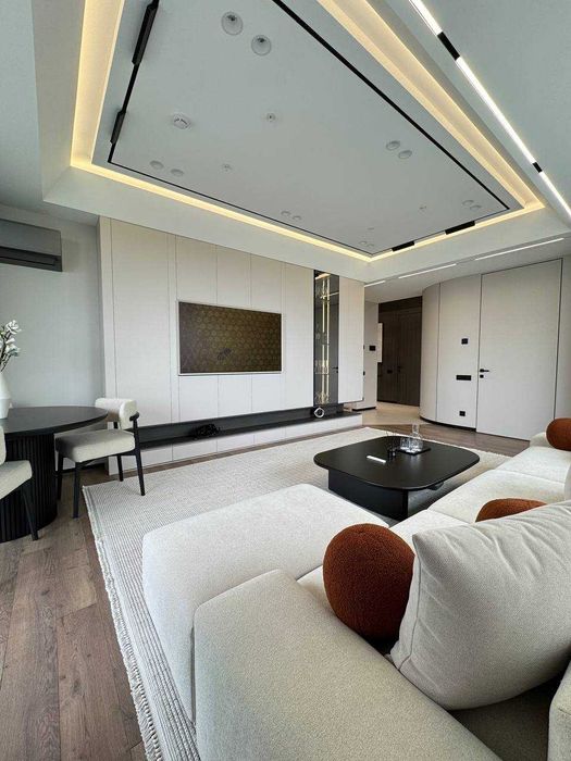 ЖК Nrg U-Tower! Сдается 2х-ком квартира! В элит комплексе!