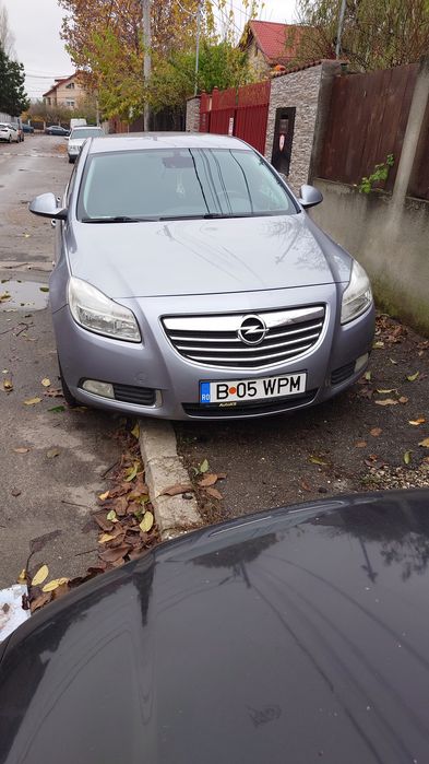 Vând Opel INSIGNIA 1.8 benzina +gpl