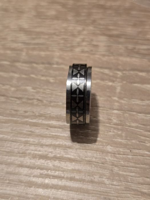 Vand inel anti-stres,  astept si oferte