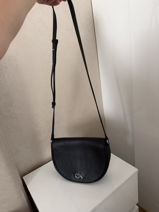Оригинална чанта Calvin klein