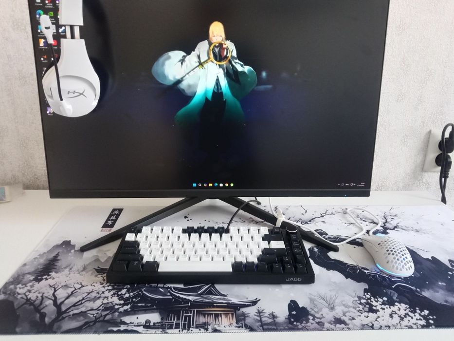 Продам мощный игровой компьютер со всеми девайсами