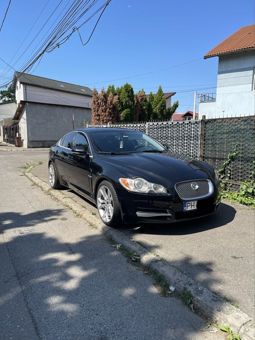Jaguar XF 3.0D 2010 211cp acte la zii