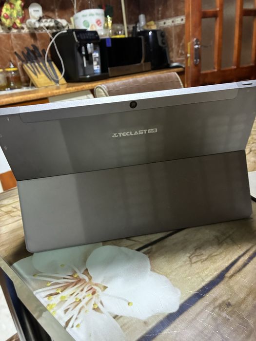 Tableta teclast ecran tactil