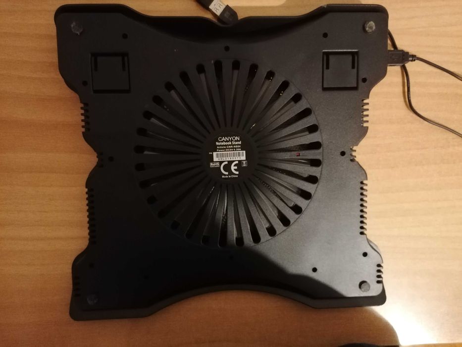 Охлаждане за лаптоп Canyon