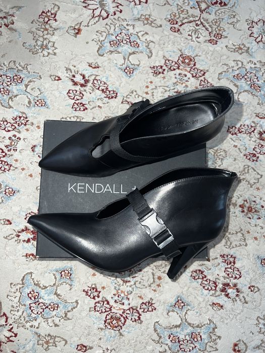 Продам итальянскую обувь