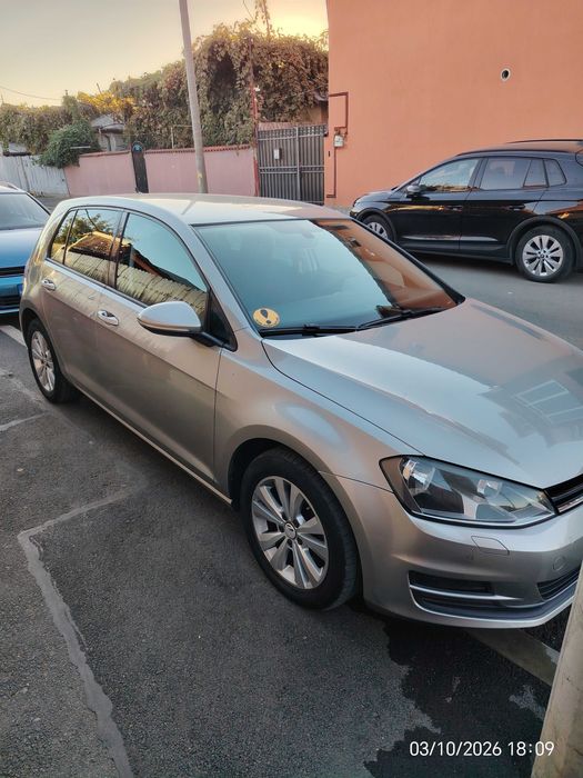 Vând golf 7 din 2016 motor 1,6 tdi 110 cp km 172600
