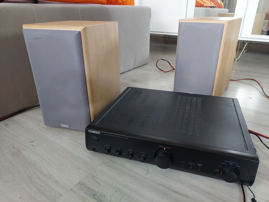 Boxe stereo Magnat Motion 220, 180 wați, cu amplificator kenwood