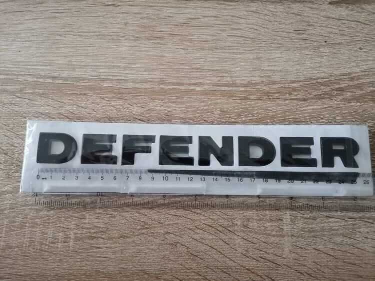черен надпис Land Rover Defender