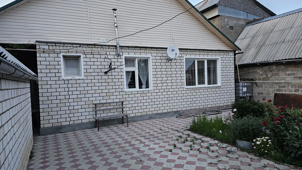 Продам дом на ул.Тихоненко