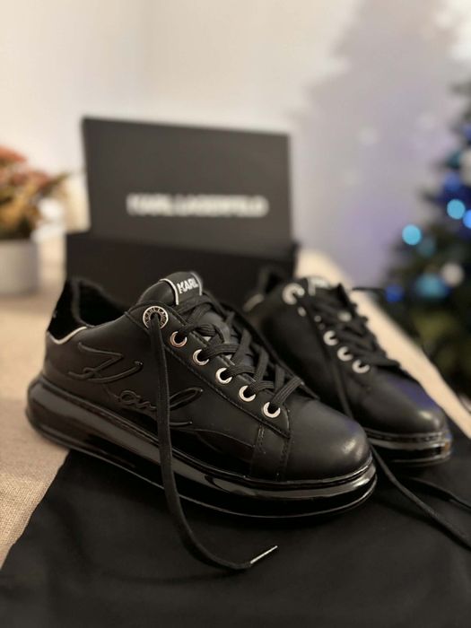 Vând adidași karl Lagerfeld mărimea 37