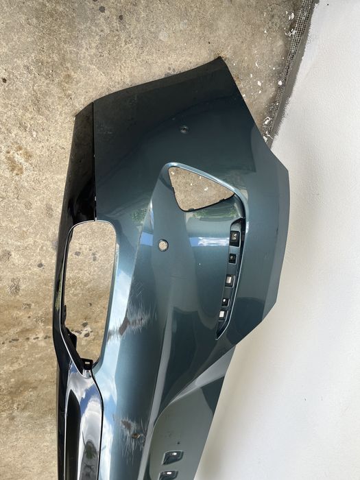 Bara spate bmw seria 8