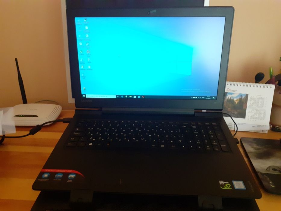 Лаптоп Lenovo adeapad 700