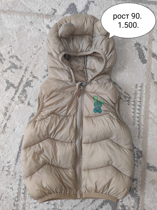 Продам вещи детские