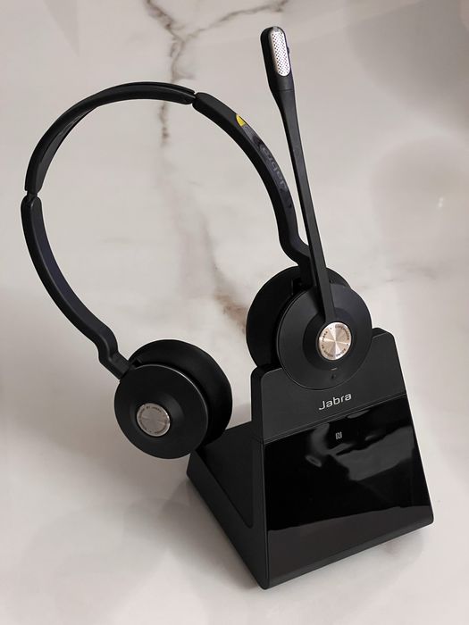 Нови Слушалки Jabra Engage SE 75 + зарядна стойка