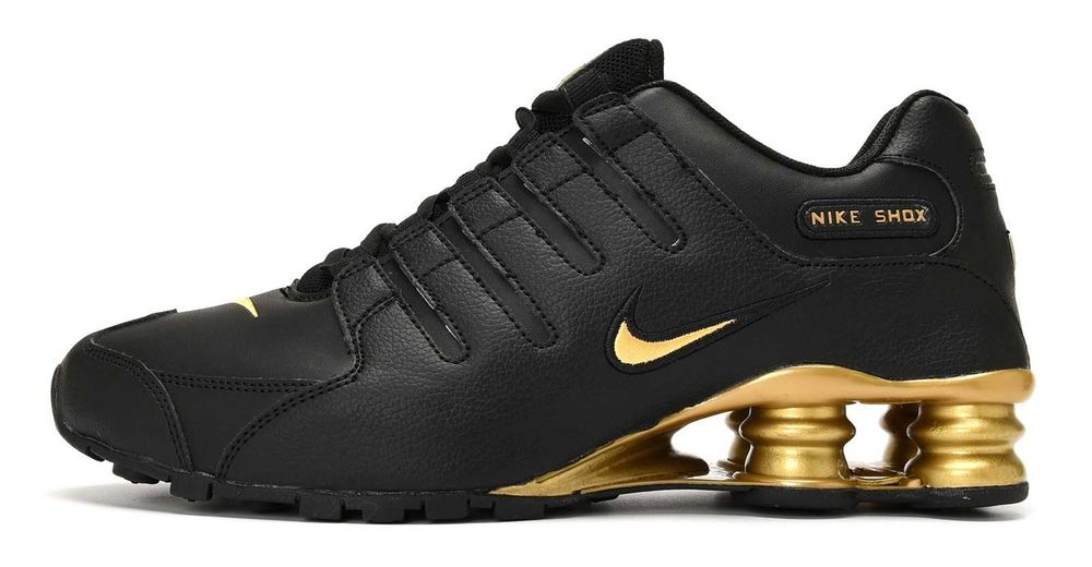 Оригинални маратонки Nike Air max Shox налични 42  номер.