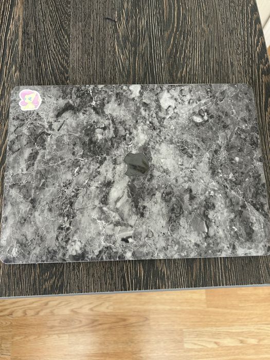 Продам macbook air