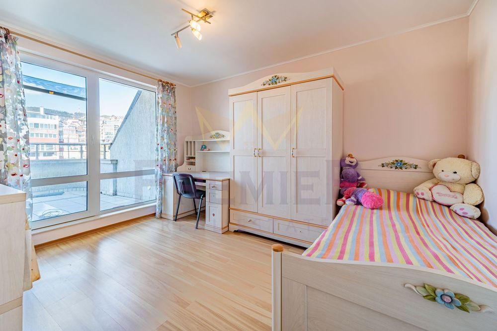 Продава се Многостаен апартамент в Варна, Бриз - 254 кв.м за 1414 €/кв.м - Снимка #9