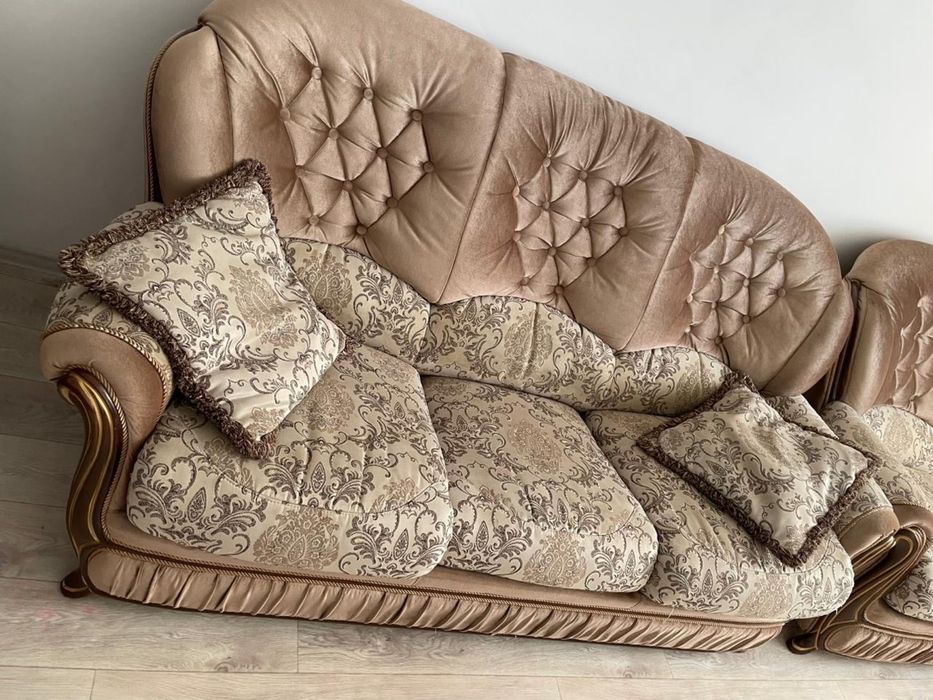 2 дивана и кресло