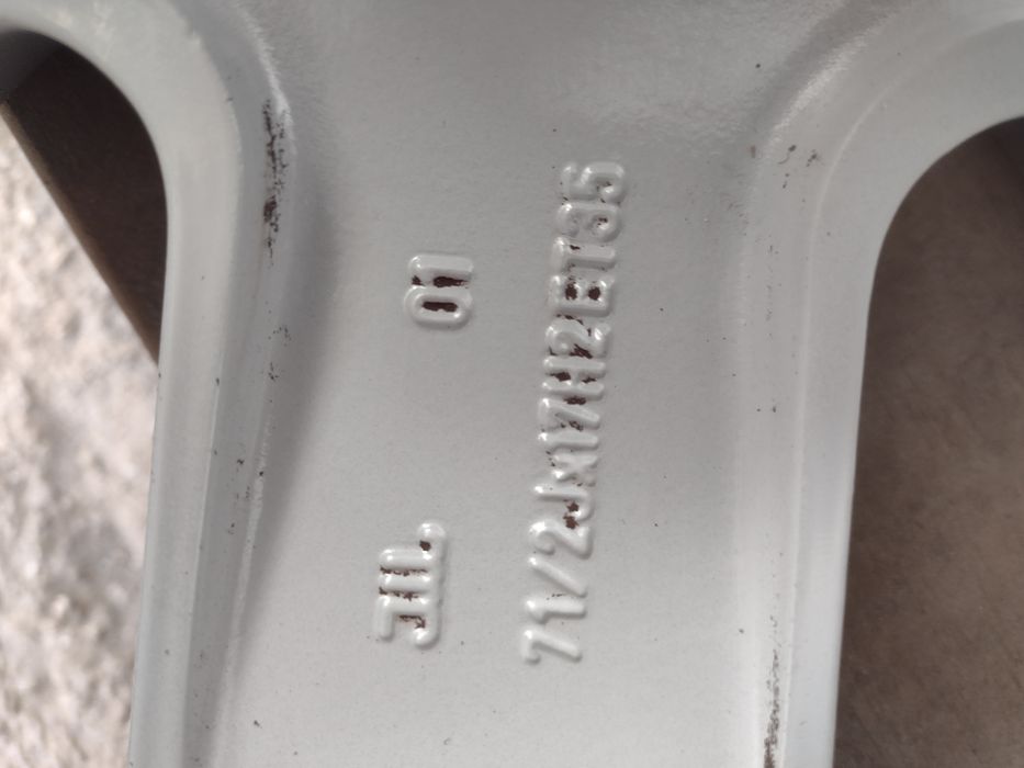 BBS RW017   17-5x100 ET35 7.5j Volkswagen Polo Cross