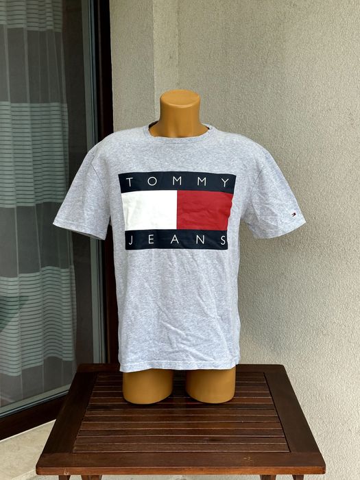 Мъжка тениска Tommy Hilfiger (Tommy Jeans)- размер М, Отлично състояние