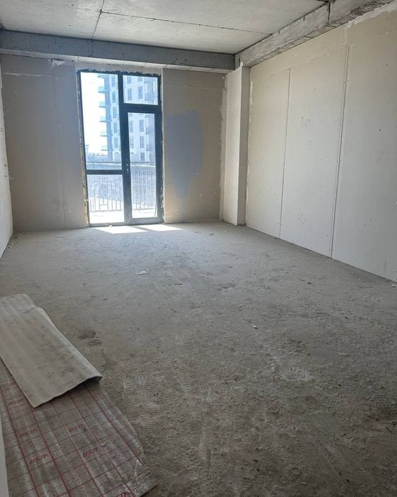 Тезда 3хоналик квартира 3каватда ,8каватлик,лифтлик домдан,Бухара Сити