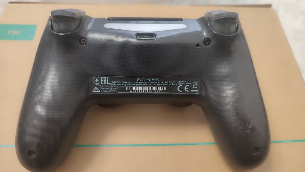 Оригинальные геймпады PS4 DualShock 4 V2