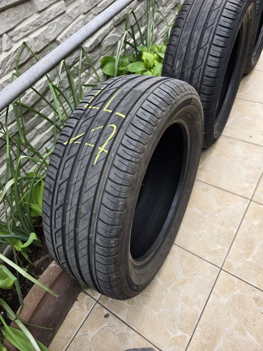Anvelope vara  Brigestone 215 55 17