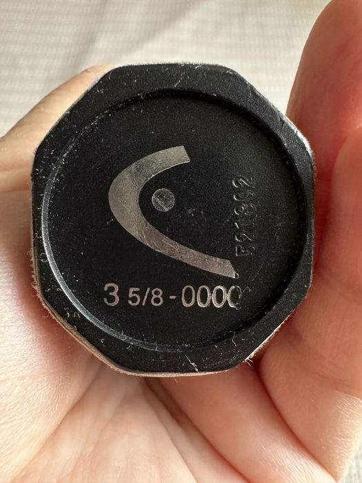 Продам ракетку Head