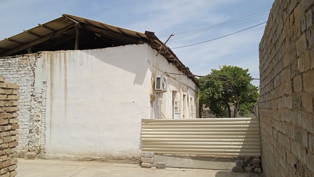 Уй сотилади 5 сотик