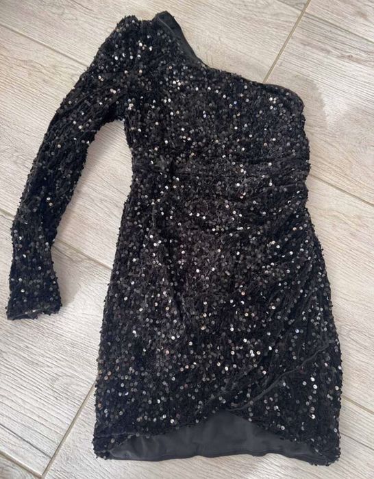 Парти дамска рокля с пайети с едно рамо