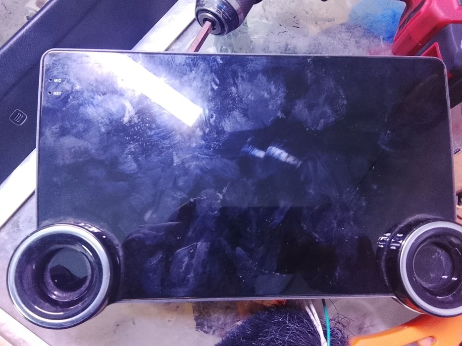 Продам магнитолу