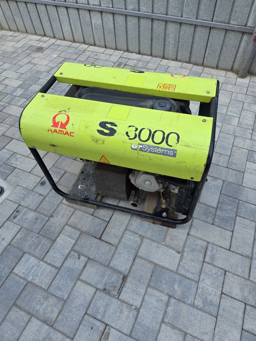 Generator Pramac Es8000 Trifazat 2021 funcționează impecabil