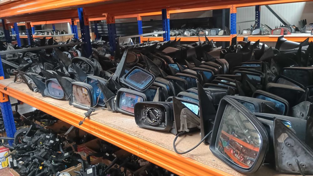 Употребявани Стопове, фарове, огледала