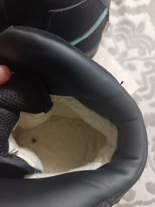 Продам ботинки!!!