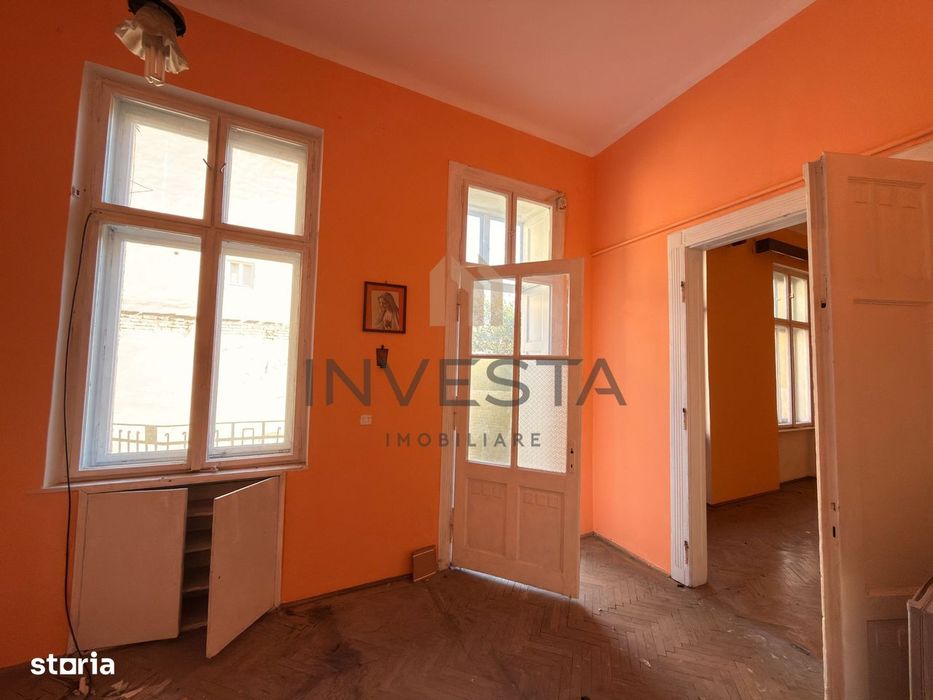 Apartament 2 camere + Demisol, zona Ultracentral pe strada Eroilor!