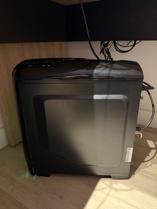 Desktop i5-7400 | RX 580 8gb