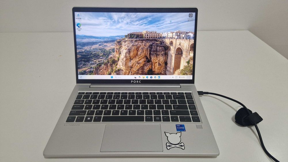 Vand laptop HP EliteBook 640 G10 i7-1355U 16GB SSD